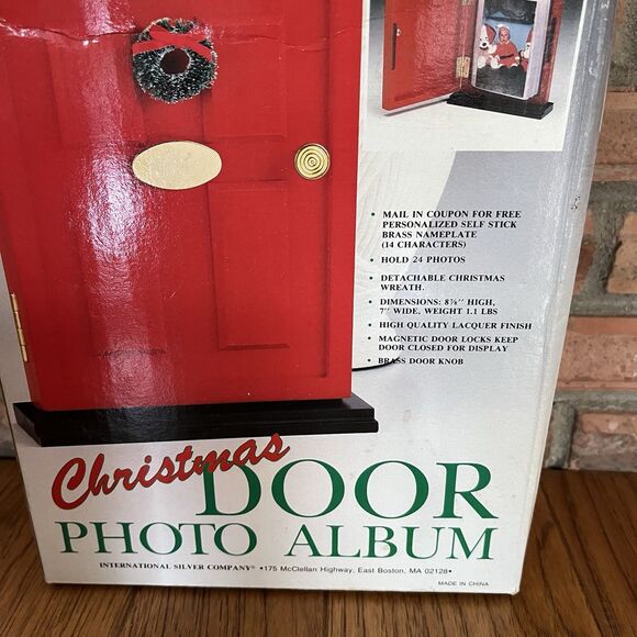 Red Door Photo Album By International Silver Co Brass Door Knob Christmas Wreath - Picture 11 of 11